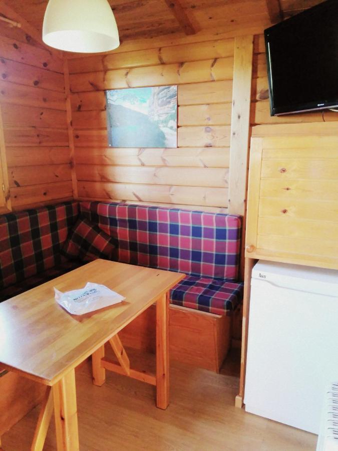 Camping Bungalow Serra De Prades Resort Vilanova de Prades ภายนอก รูปภาพ