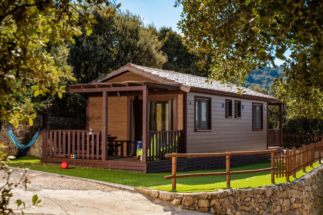 Camping Bungalow Serra De Prades Resort Vilanova de Prades ภายนอก รูปภาพ