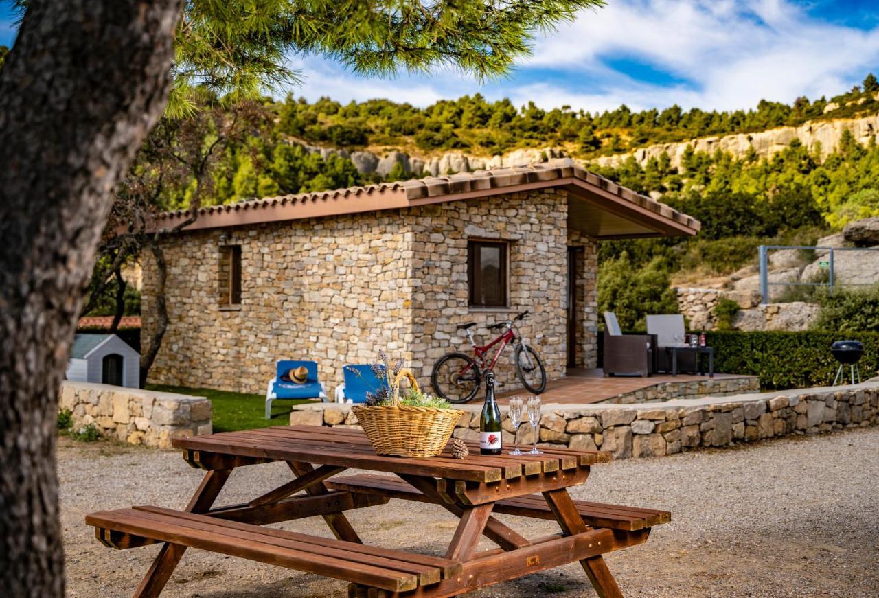 Camping Bungalow Serra De Prades Resort Vilanova de Prades ภายนอก รูปภาพ