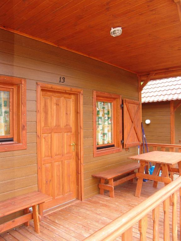 Camping Bungalow Serra De Prades Resort Vilanova de Prades ภายนอก รูปภาพ
